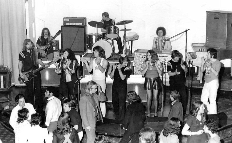 mecca band oct 1973